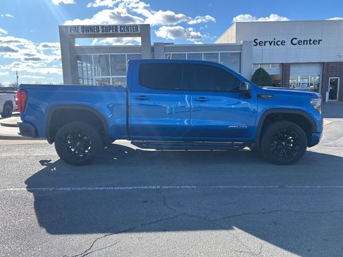 Used 2022 GMC Sierra 1500 AT4X image 4