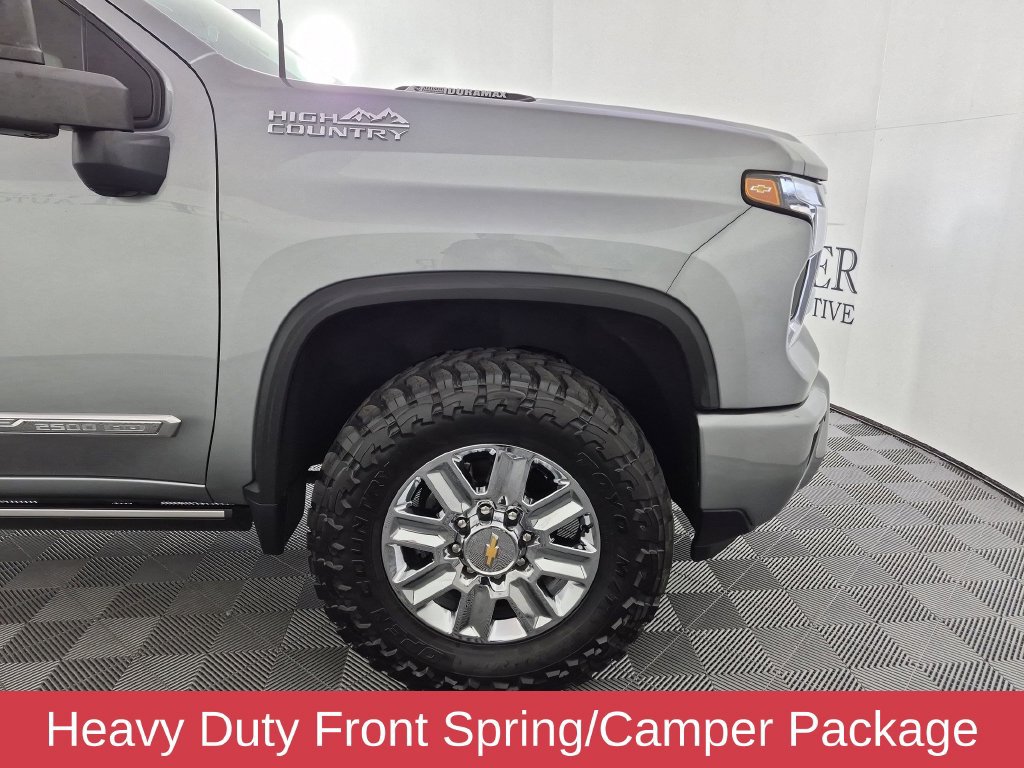 Used 2024 Chevrolet Silverado 2500 High Country w/ High Country Premium Package AWD/4WD image 11