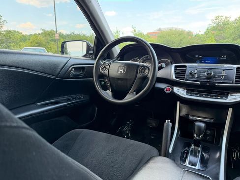 Used 2014 Honda Accord EX image 20
