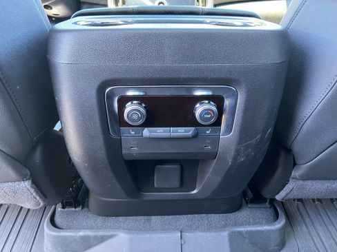Used 2026 GMC Yukon AT4 w/ AT4 Premium Package AWD/4WD image 13