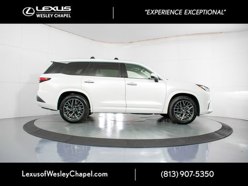 New 2026 Lexus TX 350 AWD image 2
