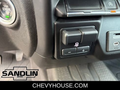 Certified 2021 Chevrolet Silverado 1500 LT w/ Texas Edition Plus RWD image 37