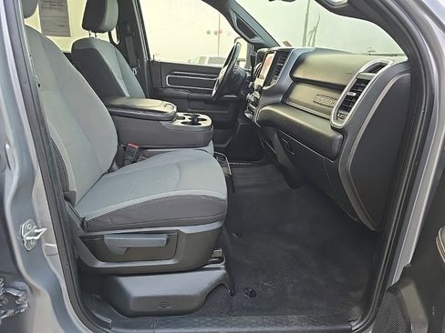 Used 2024 RAM 2500 Big Horn image 30