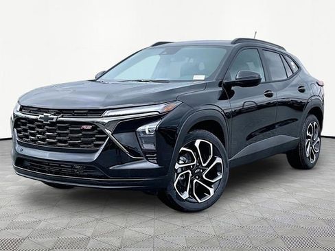 New 2026 Chevrolet Trax RS w/ Driver Confidence Package FWD image 3
