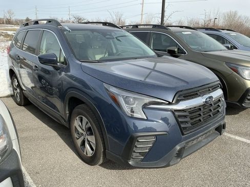 Certified 2024 Subaru Ascent Premium w/ Convenience Package image 4