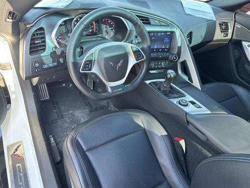 Used 2019 Chevrolet Corvette Z06 image 9