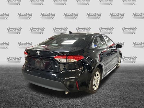 Used 2026 Toyota Corolla LE FWD image 11