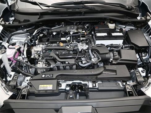 Used 2026 Toyota Corolla Cross LE w/ Moonroof Package image 17