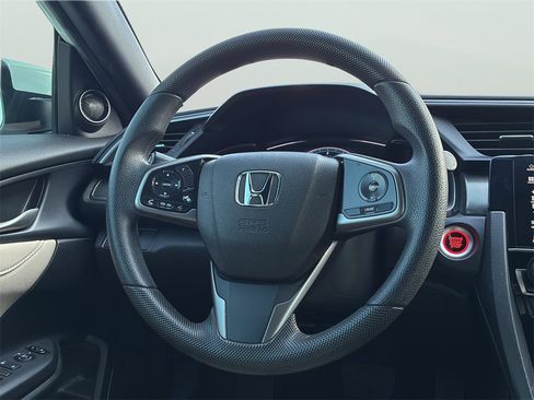 Used 2018 Honda Civic EX image 16