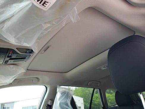 Used 2025 Subaru Outback Limited image 15