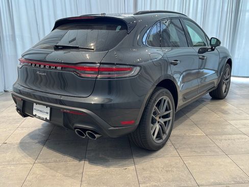 Used 2025 Porsche Macan image 9