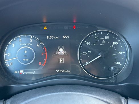 Used 2024 Nissan Kicks SV FWD image 23