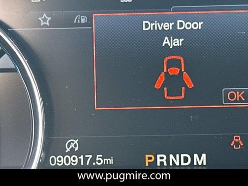 Used 2018 Ford Expedition Limited w/ Equipment Group 301A image 27