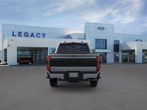 Used 2026 Ford F250 Platinum AWD/4WD image 5