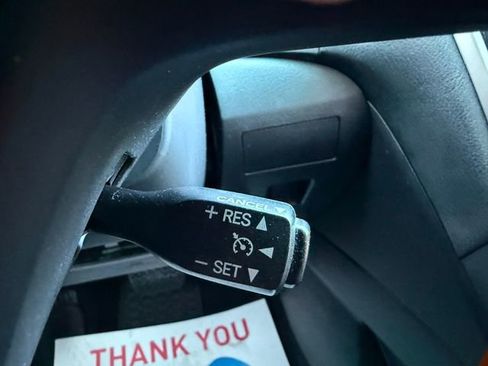 Used 2011 Lexus RX 350 AWD w/ Premium Pkg image 20