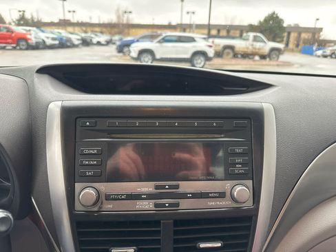 Used 2010 Subaru Forester 2.5X image 23