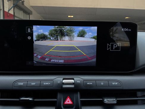Used 2025 Kia K4 FWD image 32