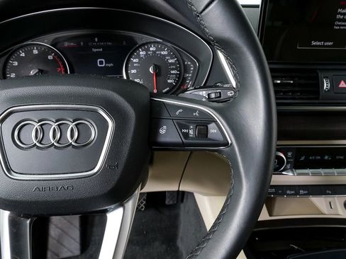 Used 2023 Audi Q5 2.0T Premium w/ Convenience Package AWD/4WD image 10