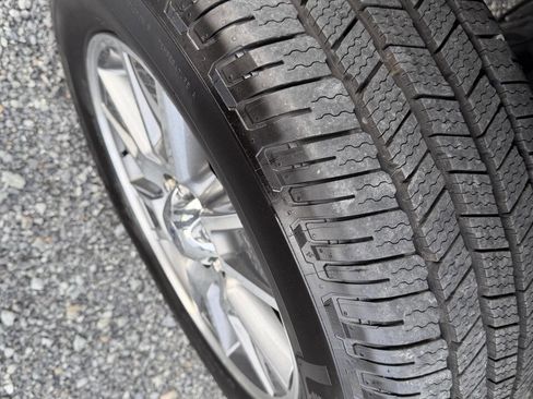 Used 2014 Ford F150 XLT image 15