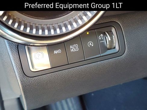 Used 2024 Chevrolet Equinox LT image 8