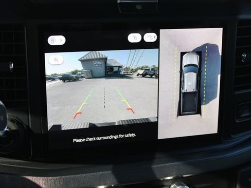 Used 2025 Ford F450 Platinum AWD/4WD image 27