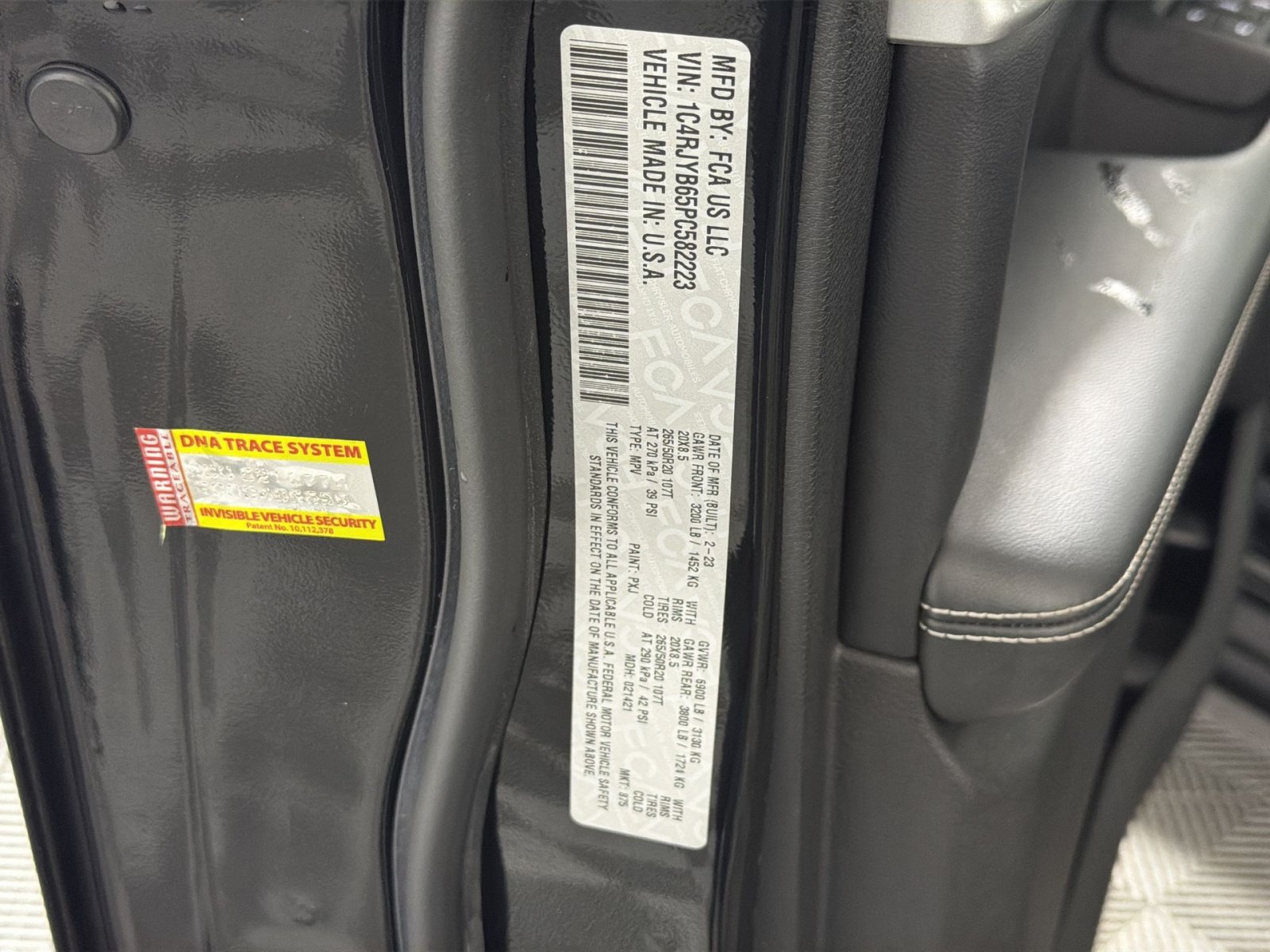 Used 2023 Jeep Grand Cherokee 4WD 4xe image 29