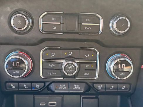 Used 2021 GMC Yukon XL AT4 w/ Rear Media and Nav Package image 22