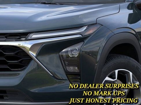 New 2026 Chevrolet Trax LT w/ Driver Confidence Package image 10