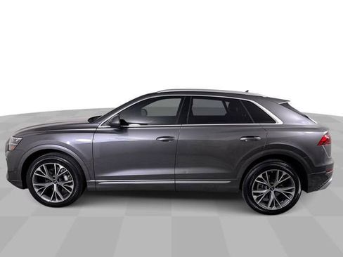 Used 2024 Audi Q8 Premium Plus image 13