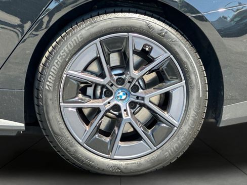 Used 2023 BMW i4 eDrive35 w/ Premium Package RWD image 25