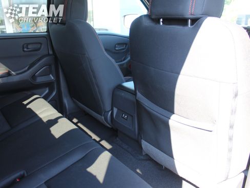 Used 2026 Nissan Frontier PRO-4X AWD/4WD image 23