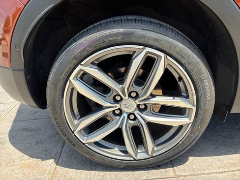 Used 2019 Cadillac XT4 Sport FWD image 12