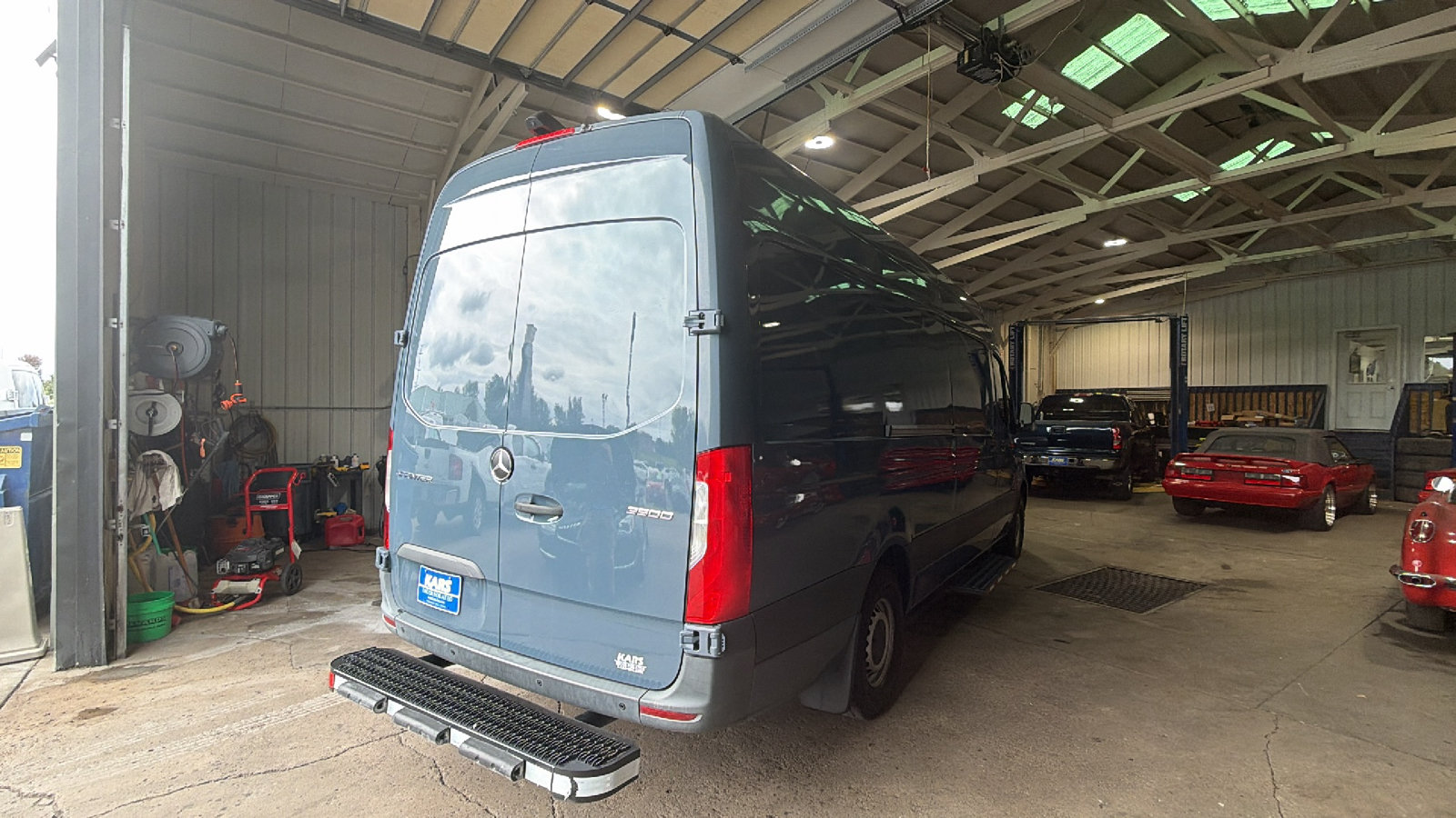 Used 2019 Mercedes-Benz Sprinter 170 image 6