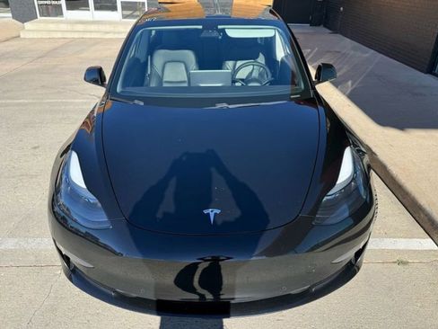 Used 2021 Tesla Model 3 Standard Range Plus image 8