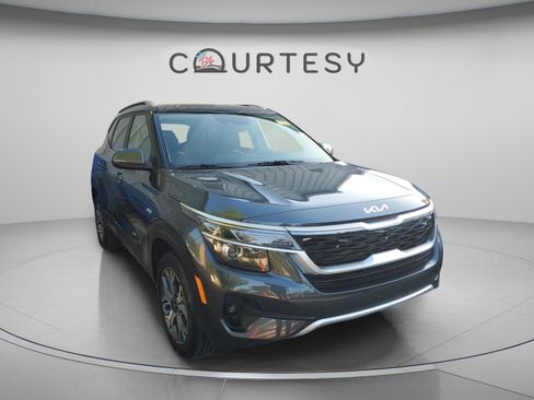 Used 2023 Kia Seltos EX AWD/4WD image 21