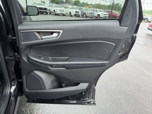 Used 2023 Ford Edge SEL AWD/4WD image 18