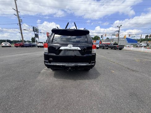 Used 2010 Toyota 4Runner Limited AWD/4WD image 27
