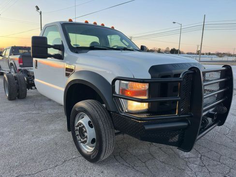 Used 2008 Ford F550 4x4 Regular Cab Super Duty image 17