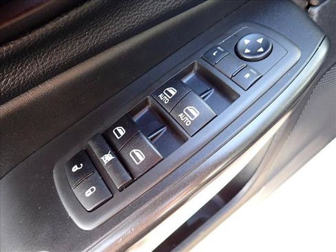 Used 2021 Jeep Cherokee Trailhawk w/ Sun, Sound & Nav Group AWD/4WD image 15