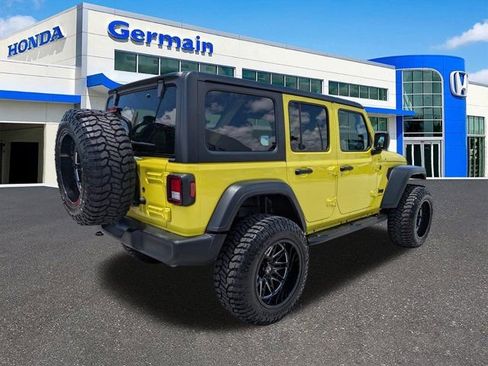 Used 2024 Jeep Wrangler Unlimited Sport AWD/4WD image 5