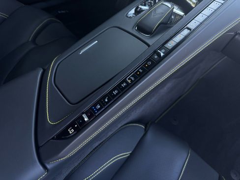 Used 2023 Chevrolet Corvette Stingray Premium Conv RWD image 37