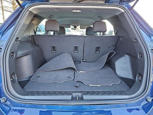 Used 2022 Chevrolet Equinox LS image 11