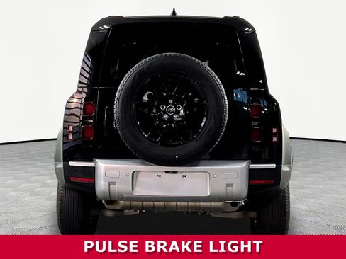 Used 2025 Land Rover Defender 110 S AWD/4WD image 5