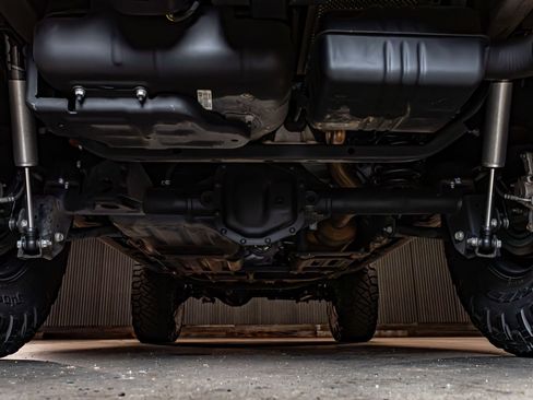 Used 2020 Jeep Wrangler Unlimited Sahara AWD/4WD image 15