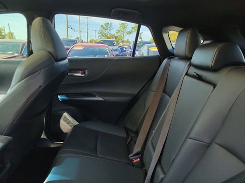 Used 2021 Toyota Venza Limited w/ Advanced Technology Package image 10