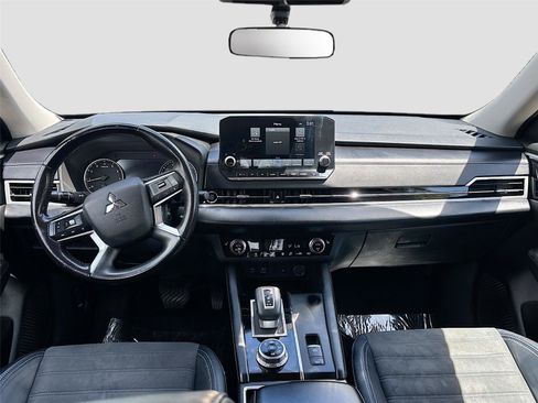 Used 2022 Mitsubishi Outlander SE AWD/4WD image 22