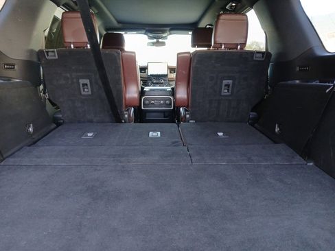 Used 2022 Ford Expedition Max Limited image 45