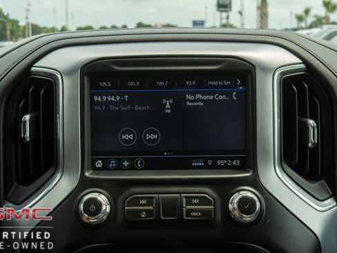 Used 2020 GMC Sierra 1500 Elevation w/ Elevation Value Package AWD/4WD image 16