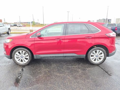 Used 2020 Ford Edge Titanium w/ Equipment Group 301A AWD/4WD image 6