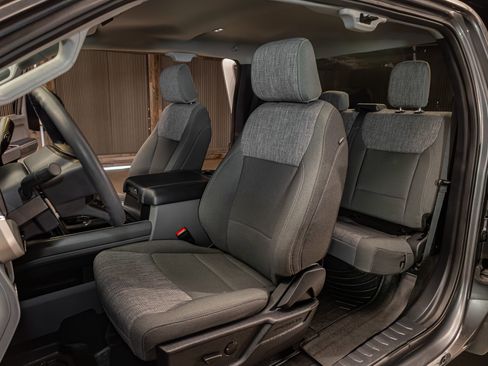 Used 2023 Ford F250 XLT w/ 360-Degree Camera Package AWD/4WD image 19